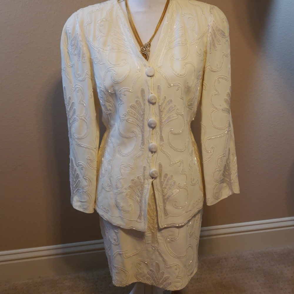 Carmen Marc Valvo Evening Suit